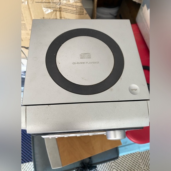 SOLD!!!!! Sound System, AIWA Stereo - Picture 5 of 6